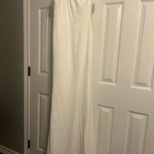 Chic Soft White Strapless Dress